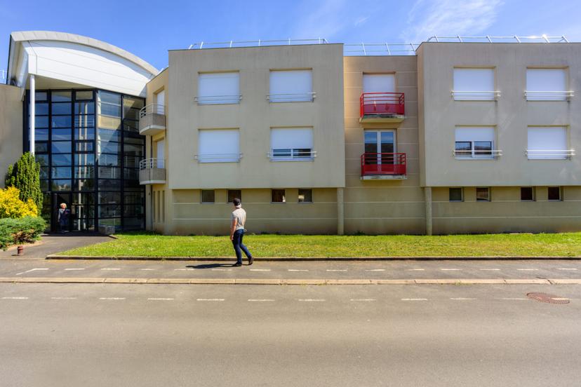 RESIDENCE LES CHAMPS VERTS