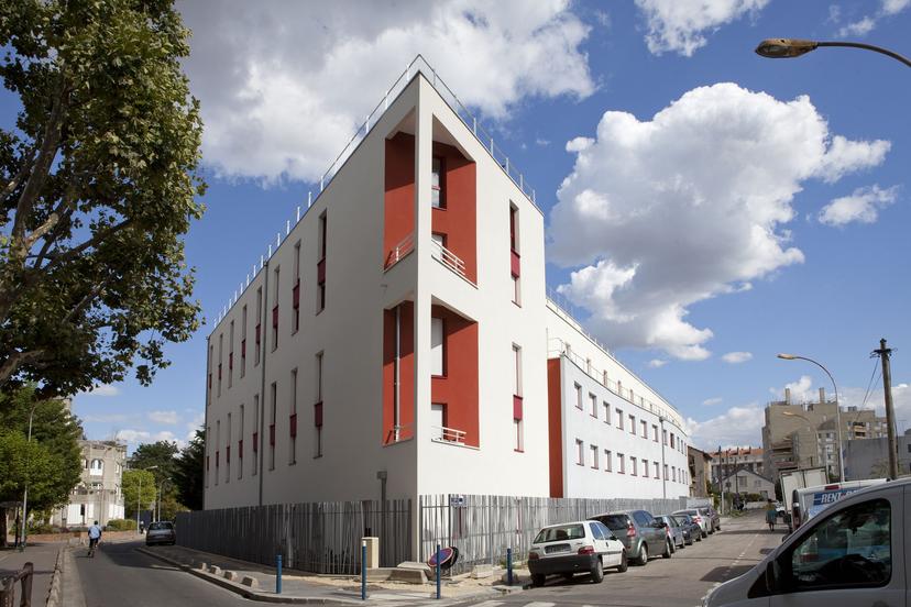 Aubervilliers - Roger Hanin